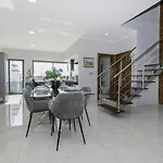 Guestready - Sunset House 4*