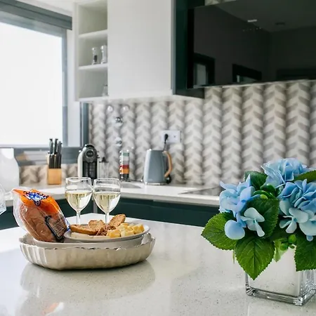 Guestready - Sunset House Pensionat Relva (Azores)